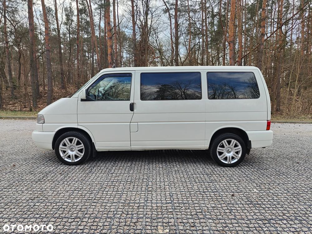 Volkswagen Transporter - 2