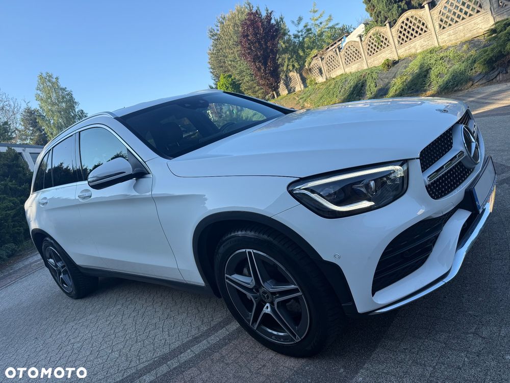 Mercedes-Benz GLC 200 4Matic 9G-TRONIC AMG Line Plus - 18