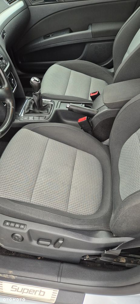 Skoda Superb 1.4 TSI Exclusive - 22