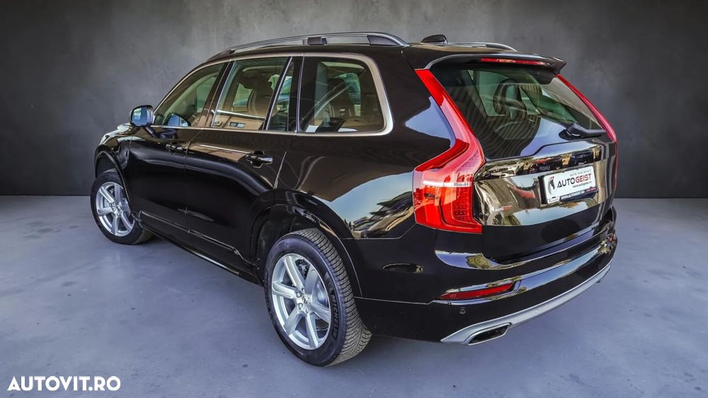Volvo XC 90 - 40