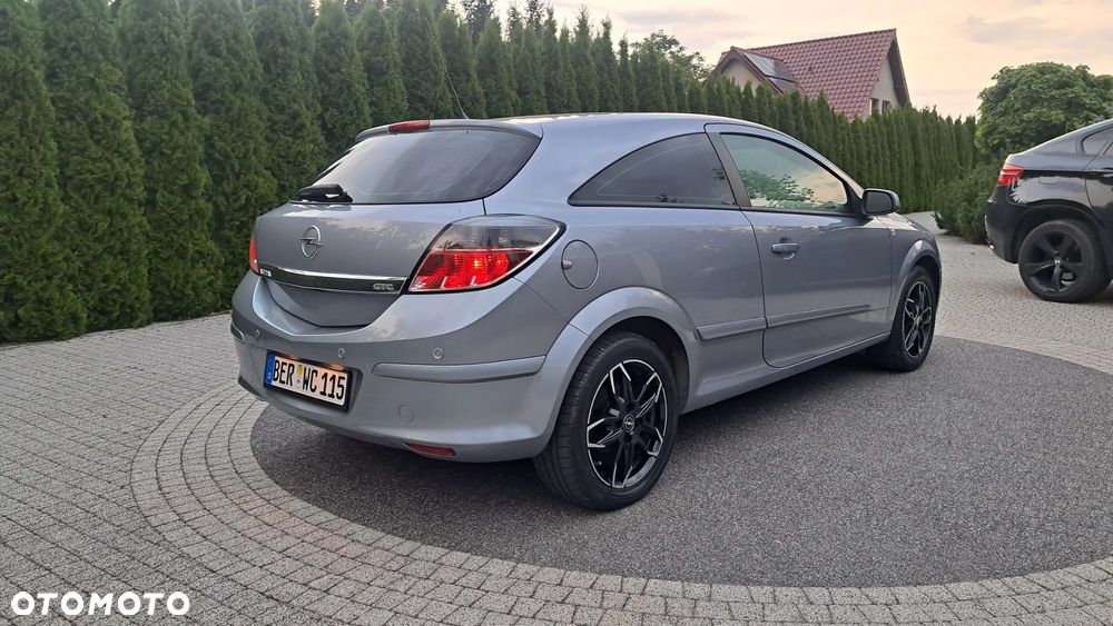 Opel Astra 1.6 - 8