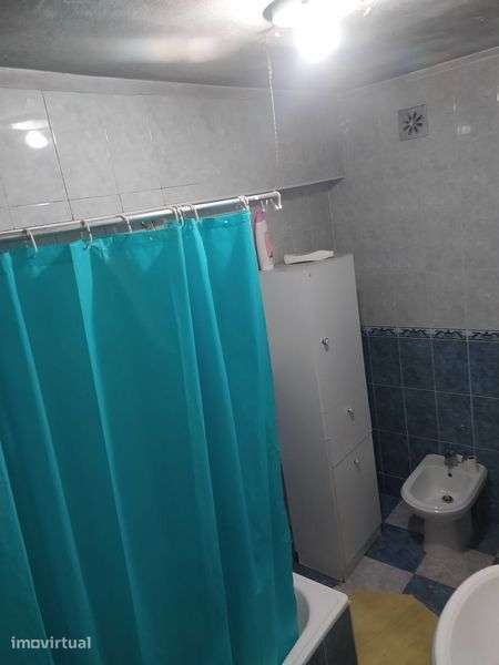 OPORTUNIDADE ÚNICA - Investimento e Habitação em Lamego - Grande imagem: 3/9