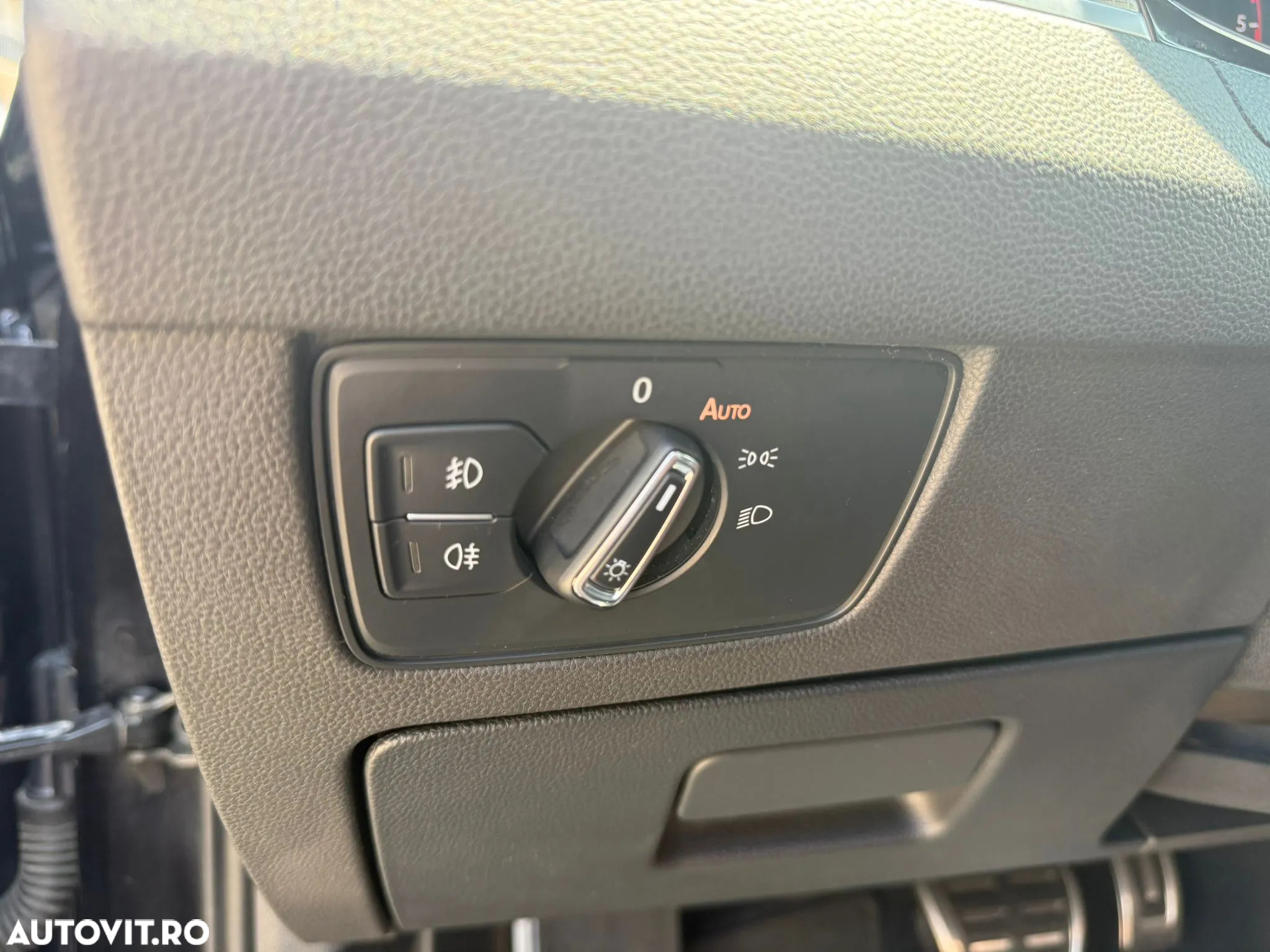 Volkswagen Passat 2.0 TDI DSG R Executive - 33