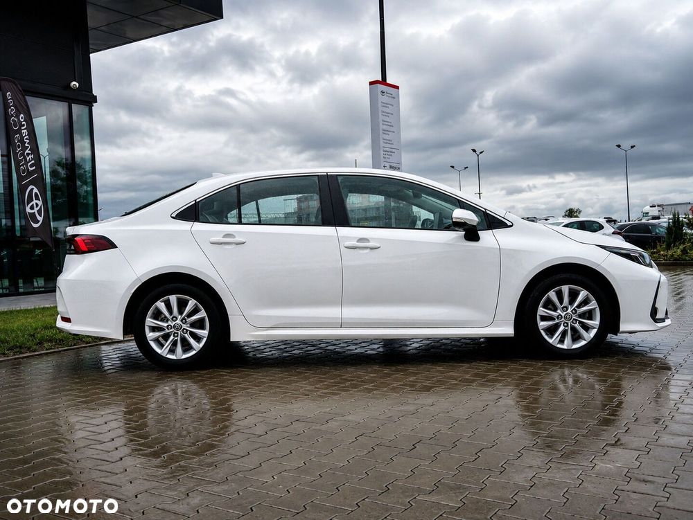 Toyota Corolla 1.8 Hybrid Comfort - 4