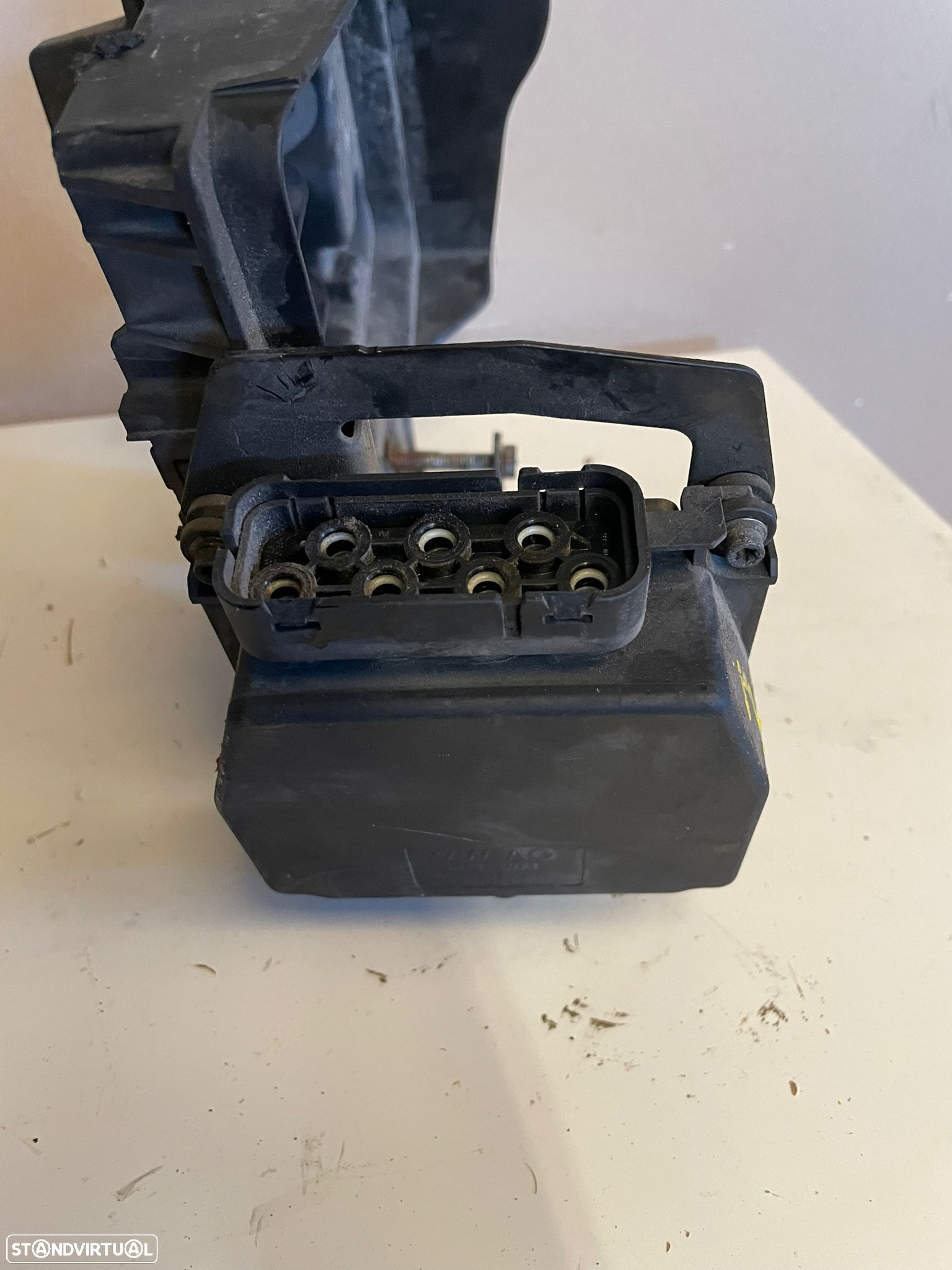 Vacum solenoide module 05105711AA Dodge, Chrysler, Geep - 1