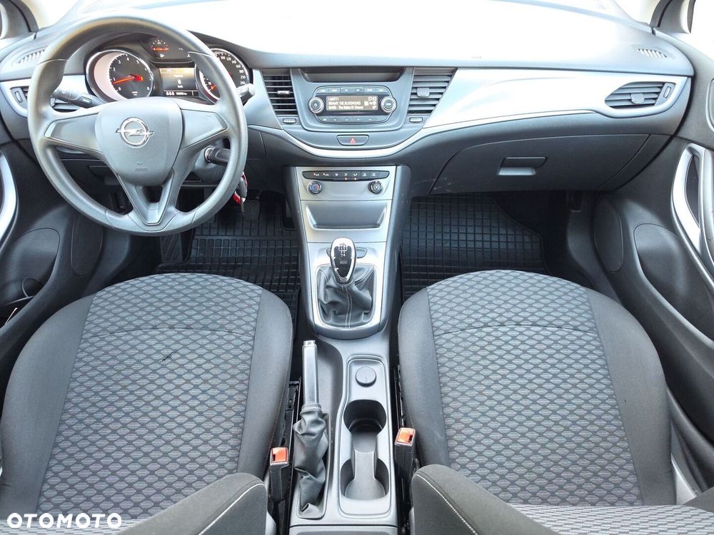 Opel Astra - 11