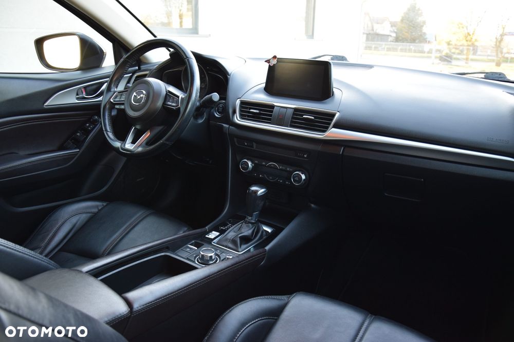 Mazda 3 - 2