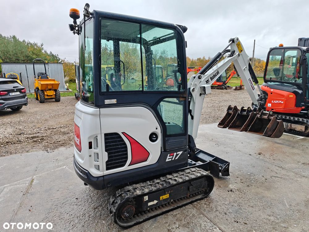 Bobcat E17 - 6
