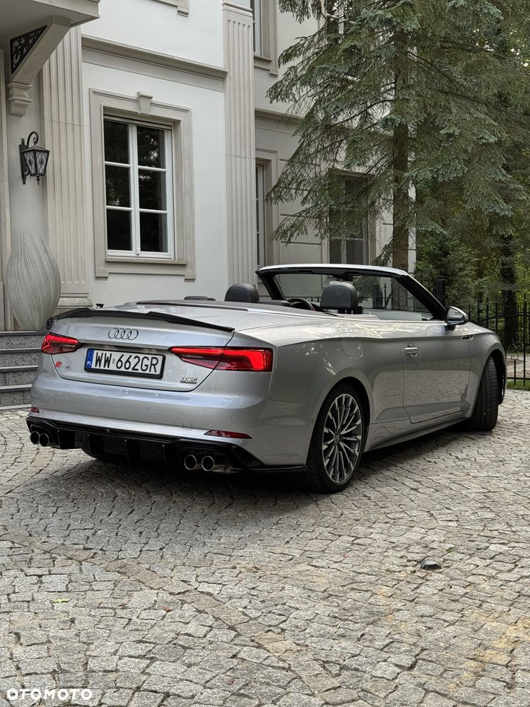 Audi A5 Cabrio - 4