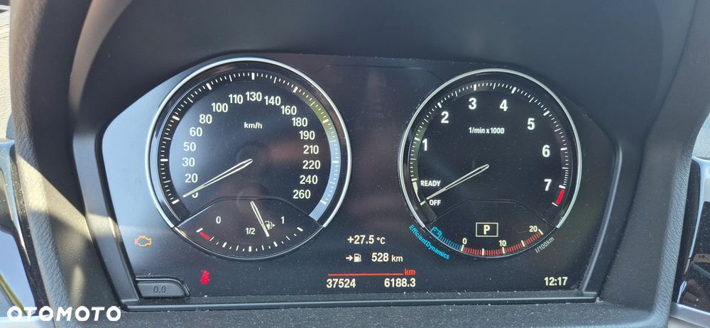 BMW X1 - 8