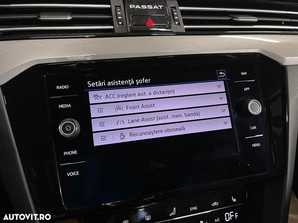 Volkswagen Passat 2.0 TDI Comfortline - 17