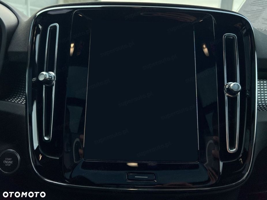 Volvo XC 40 - 9
