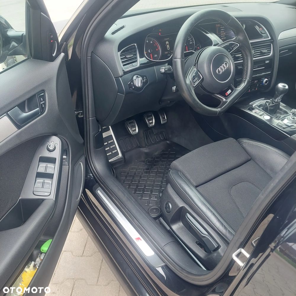 Audi A4 Limousine 1.8 TFSI quattro S line Sportpaket - 18