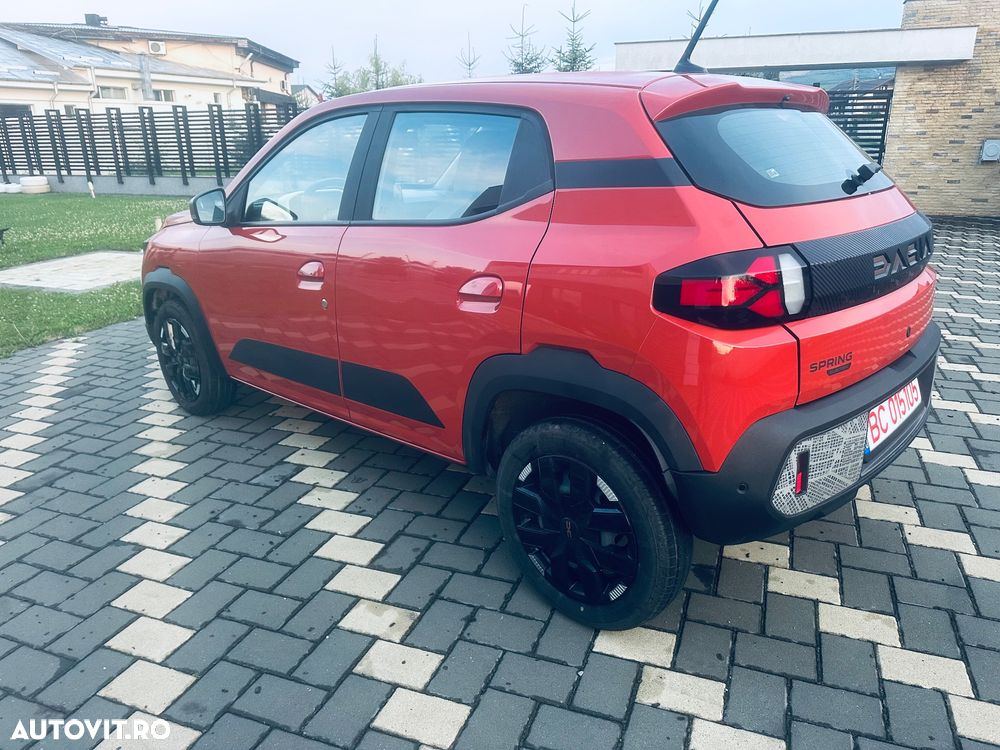 Dacia Spring - 4