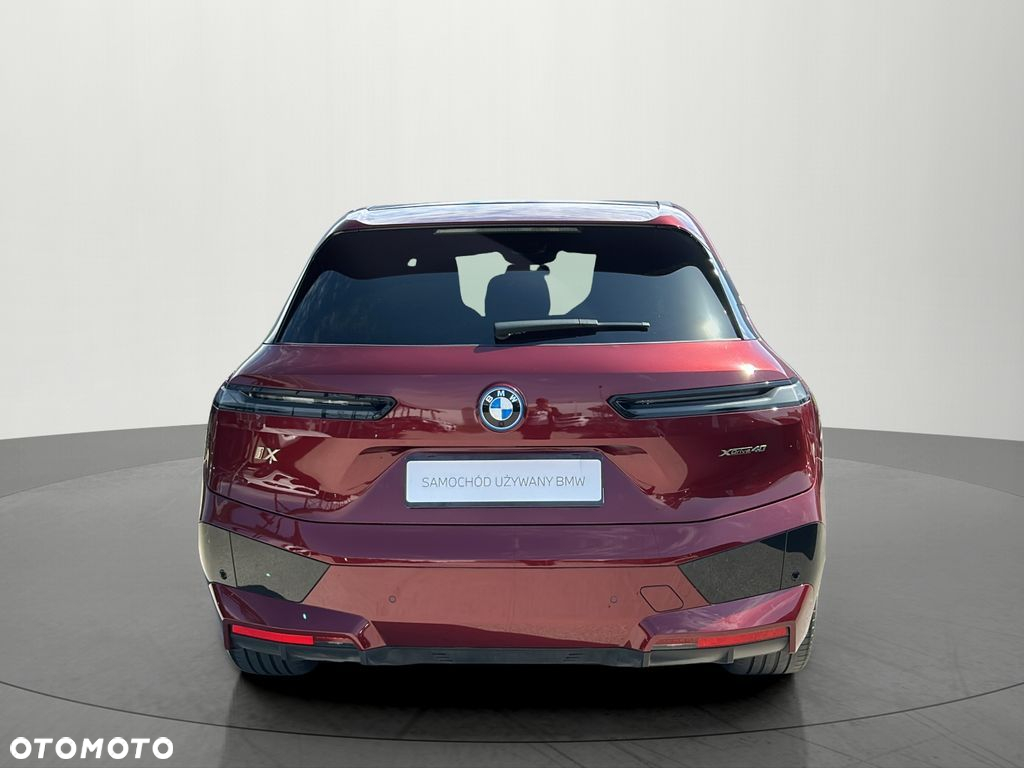 BMW iX xDrive40 76.6kWh Essence - 8