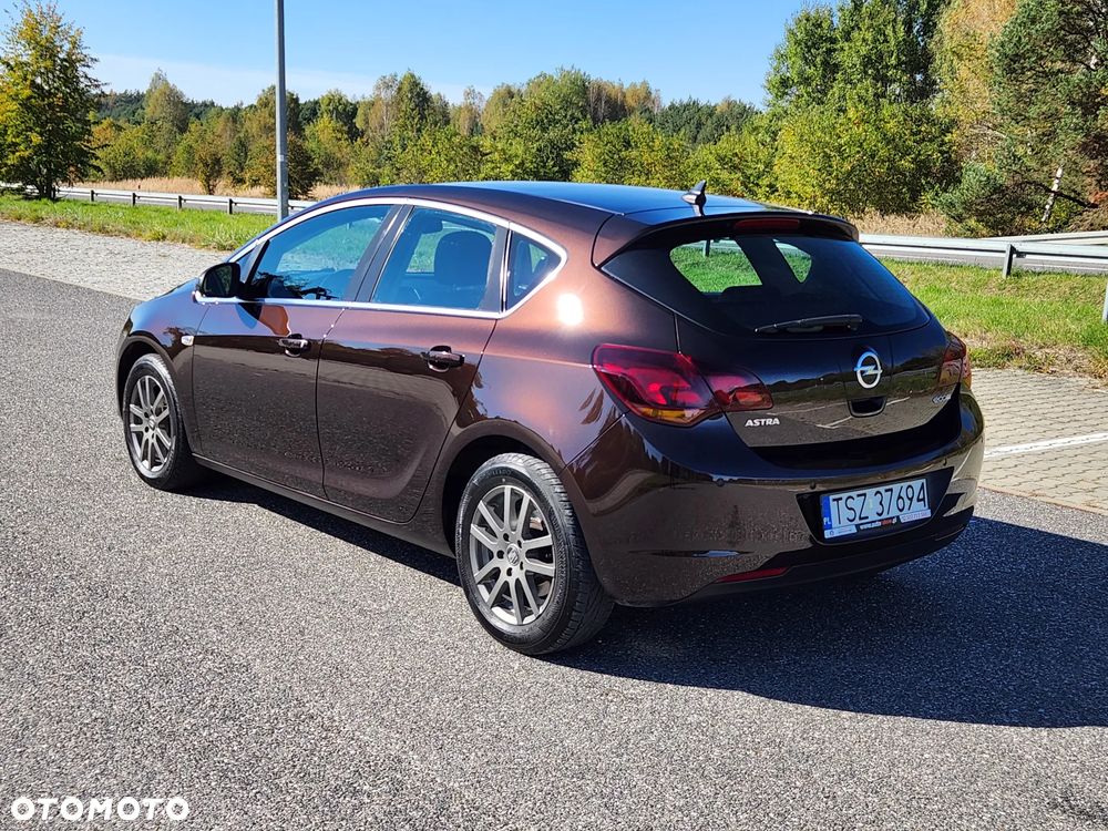 Opel Astra - 5