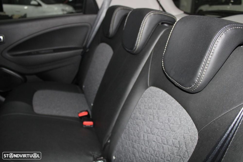 Renault Zoe (c/ Bateria) EV50 135hp Iconic - 14