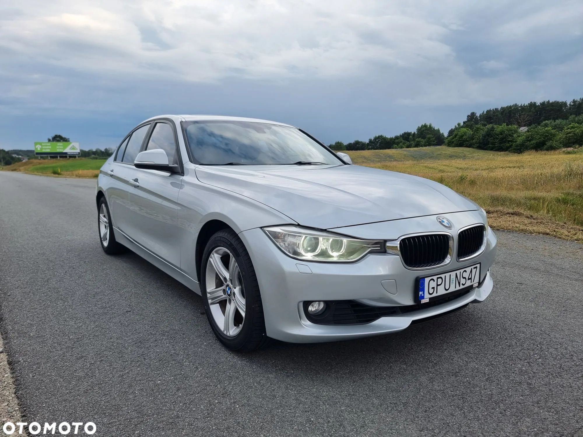 BMW Seria 3 328i xDrive - 1