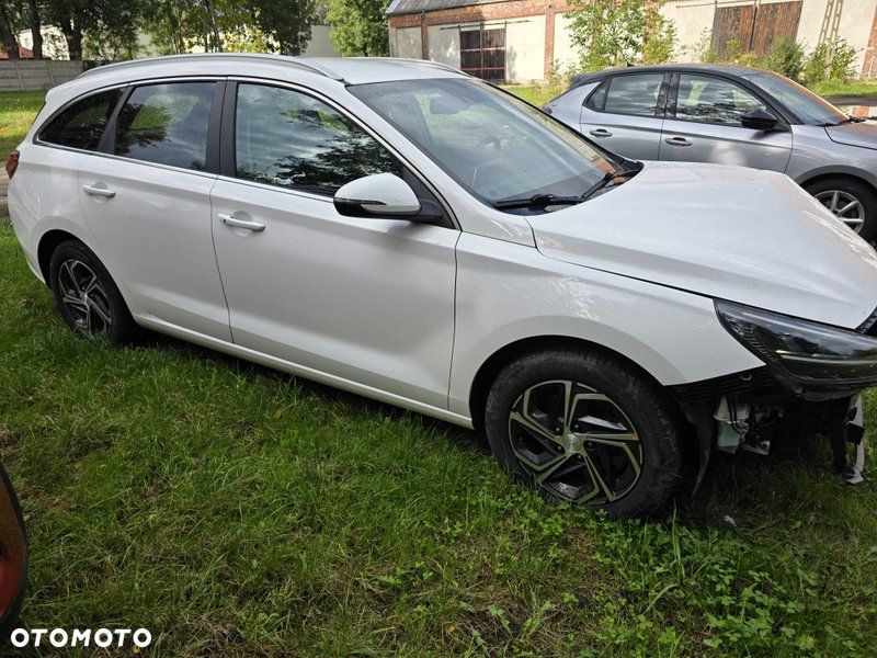 Hyundai i30 1.0 T-GDI Smart - 18