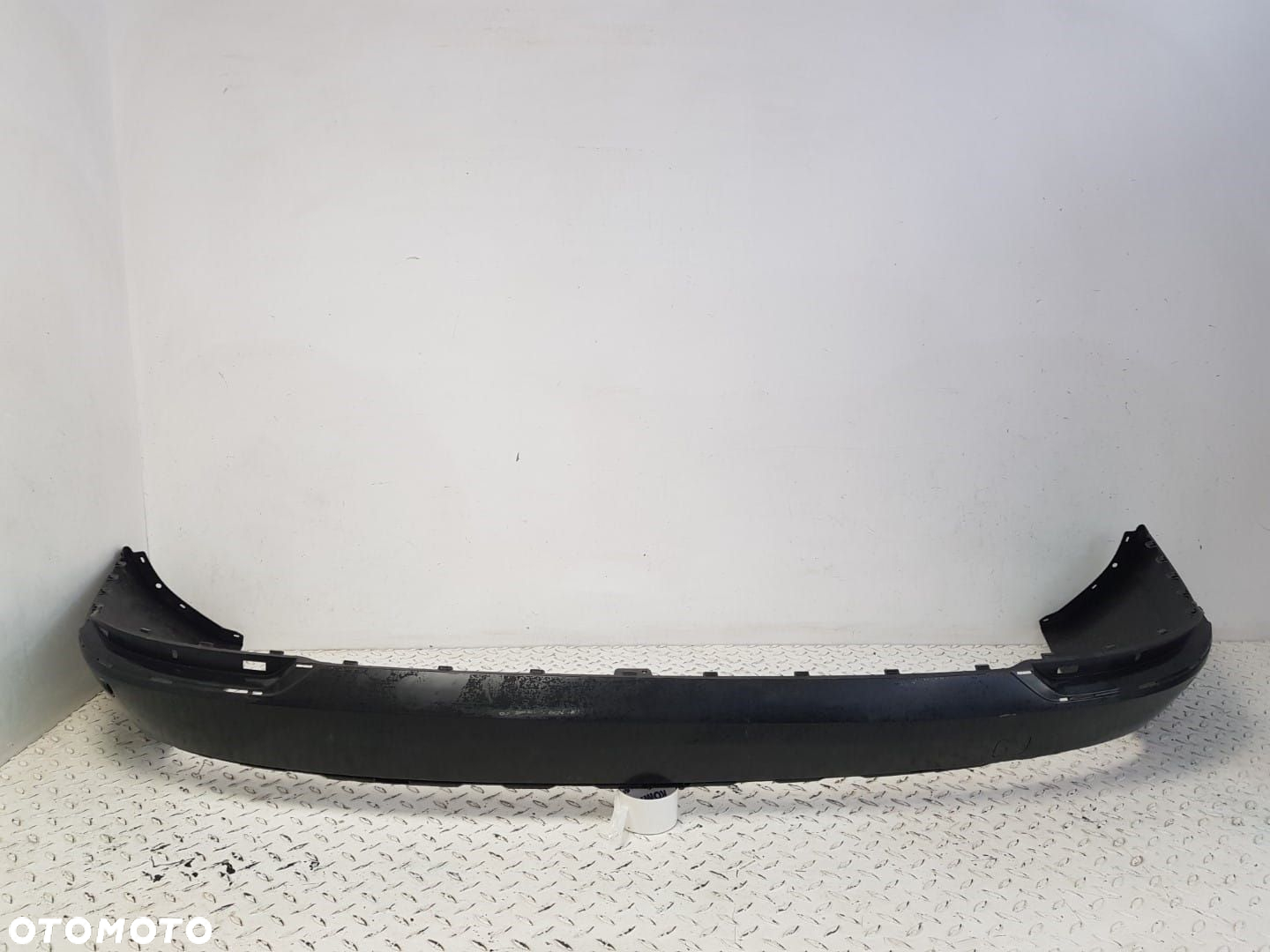 ORYGINALNY FABRYCZNIE NOWY SPOILER ZDERZAKA TYLNEGO TYŁ VOLVO XC90 II R-DESIGN 14-21 6xPDC 31353430 - 2