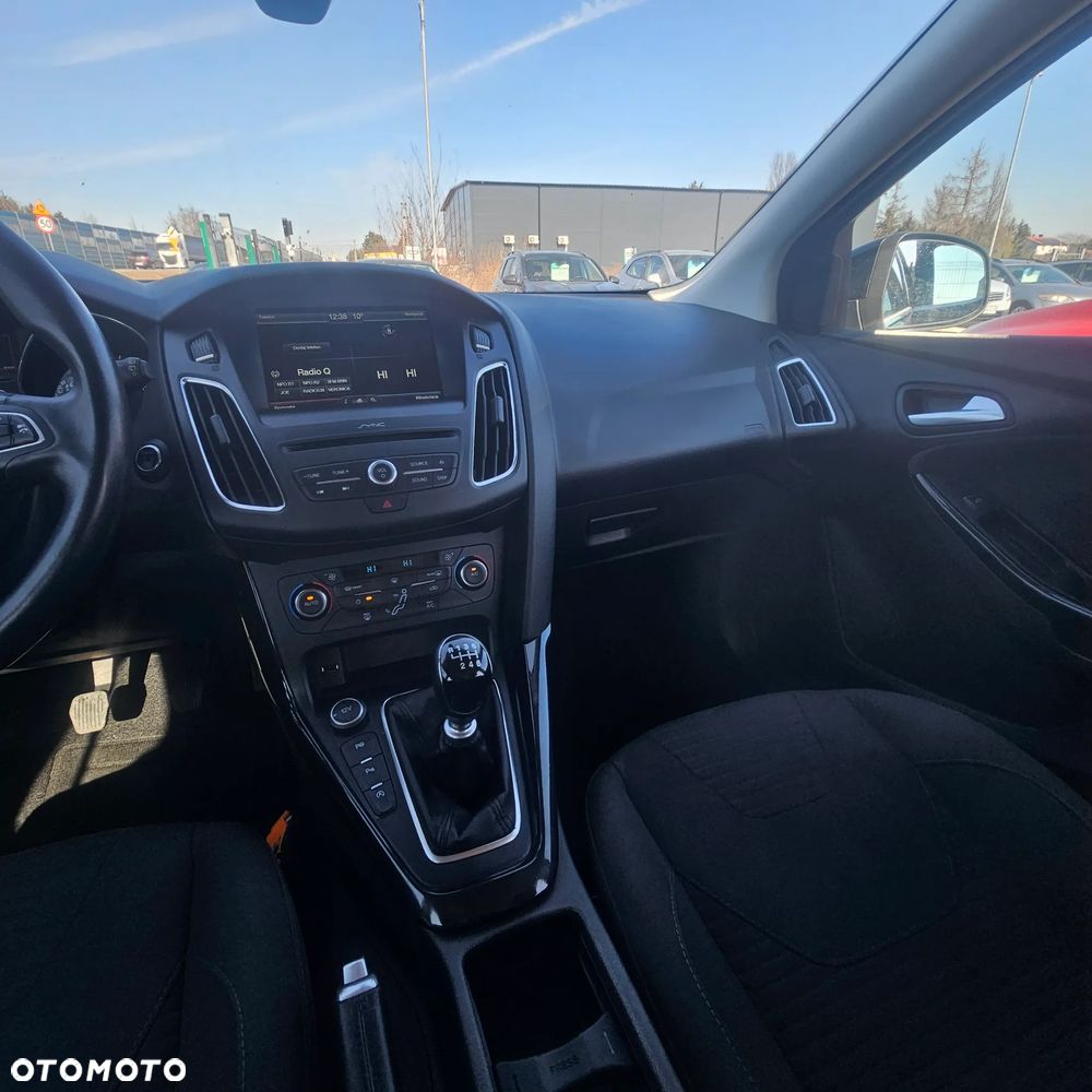 Ford Focus - 14