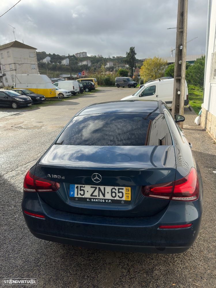 Mercedes-Benz A 180 Limousine d Progressive Aut. - 5