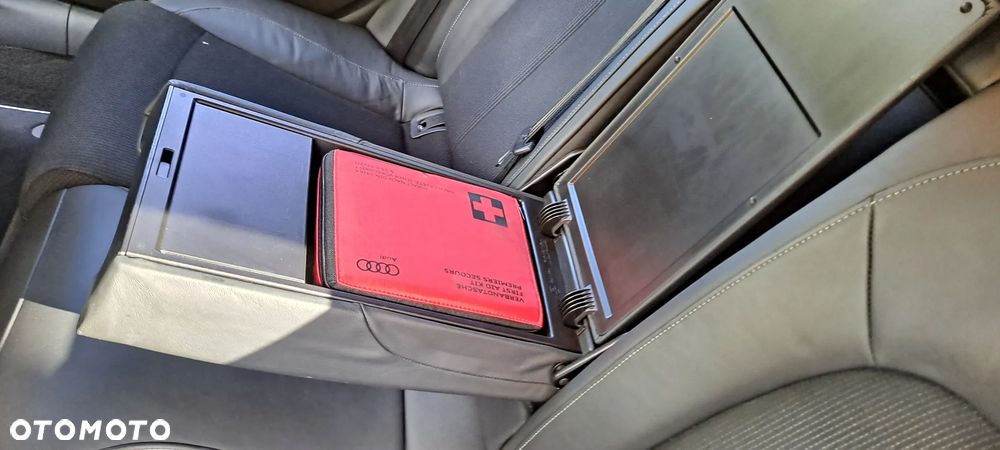 Audi A6 Avant 3.0 TDI clean diesel Quattro S tronic - 17
