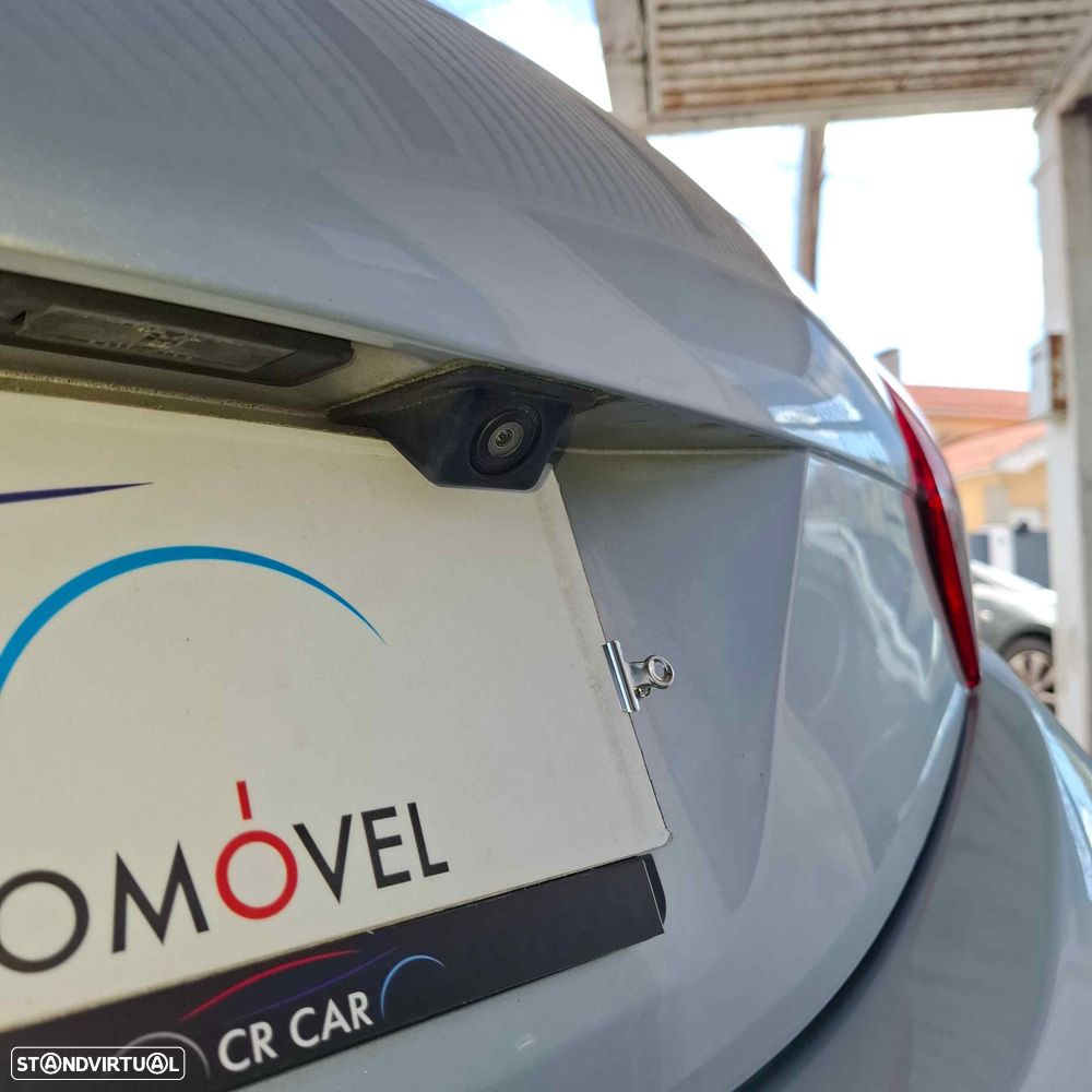 Peugeot 208 1.6 BlueHDi Style - 39
