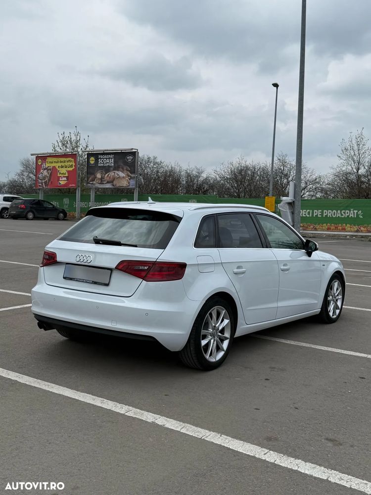 Audi A3 Sportback 2.0 TDI (clean diesel) S line Sportpaket - 4