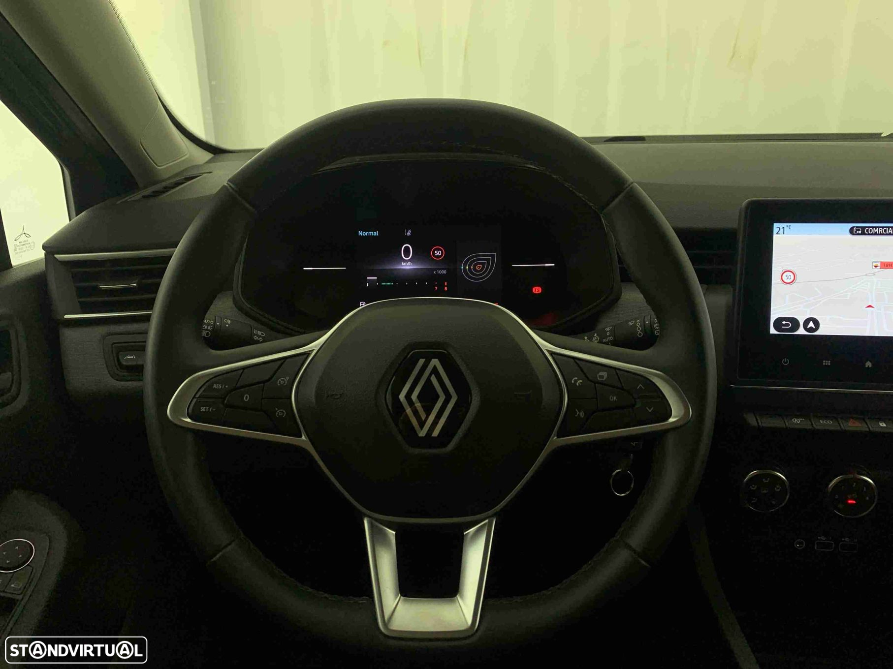 Renault Clio 1.0 TCe Evolution - 9