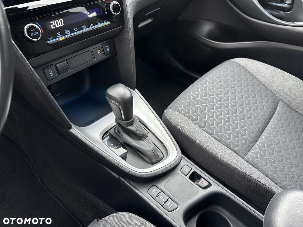 Toyota Yaris Cross Hybrid 1.5 Comfort - 23