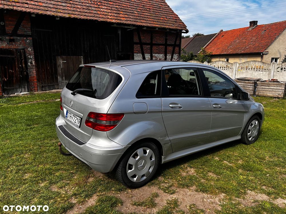 Mercedes-Benz Klasa B - 2