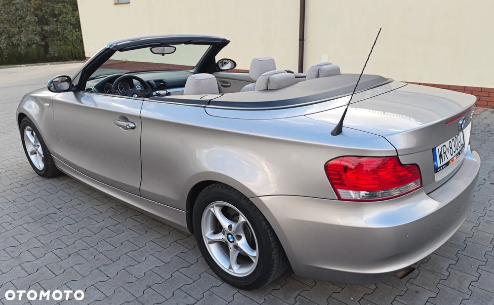 BMW Seria 1 118i Cabrio - 26