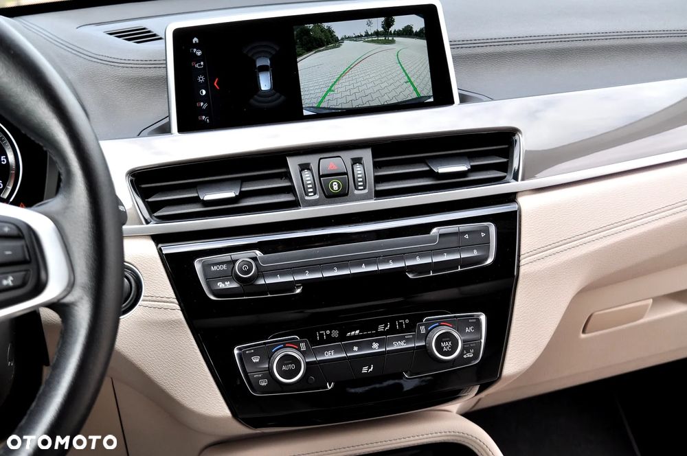 BMW X1 xDrive20d xLine sport - 29