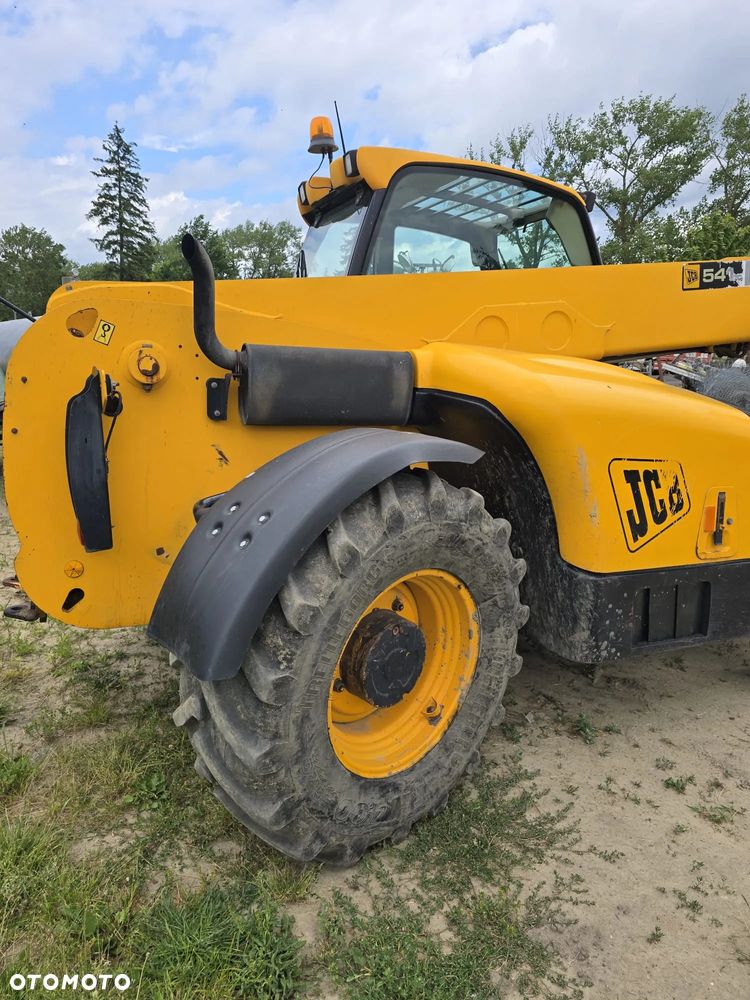 JCB 541-70 - 3