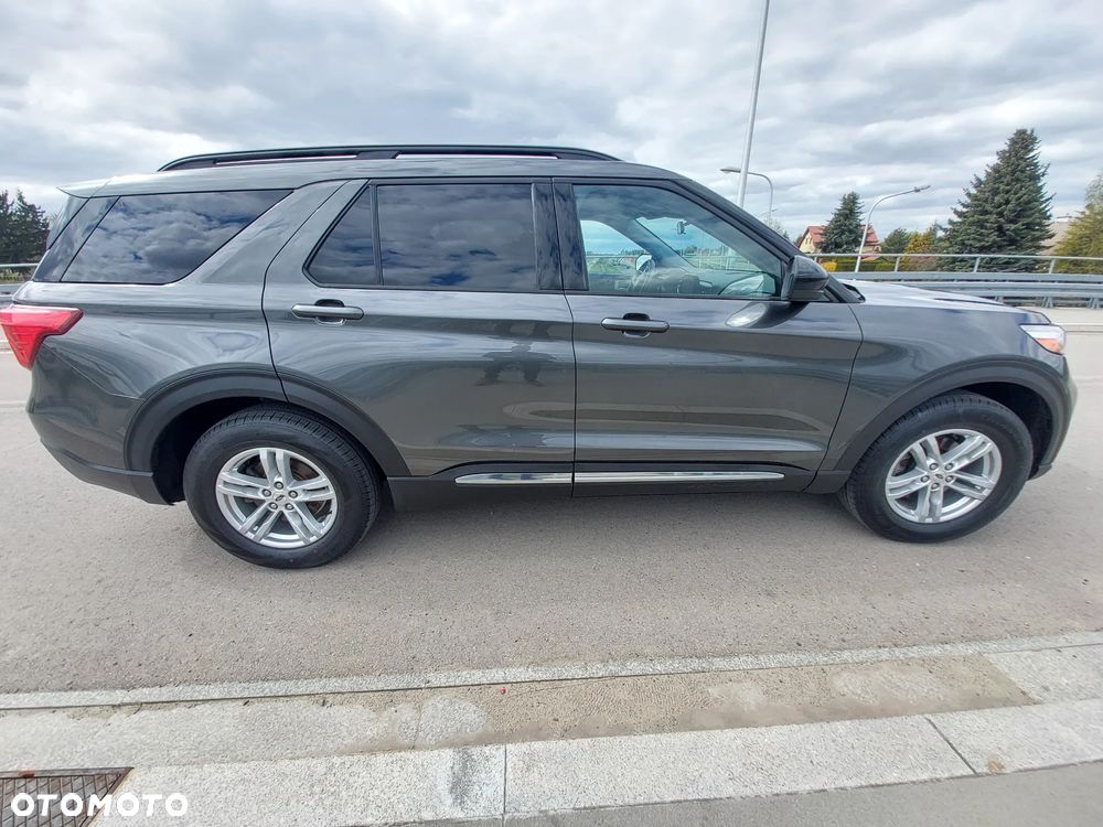 Ford Explorer - 11