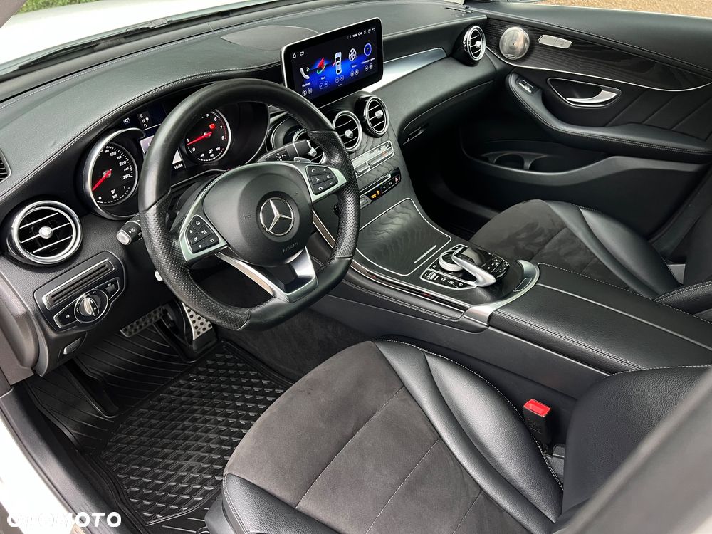 Mercedes-Benz GLC 250 4-Matic - 26