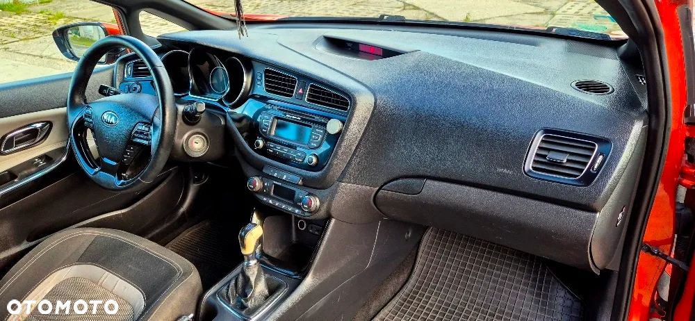Kia Ceed Cee'd 1.6 GDI L - 13