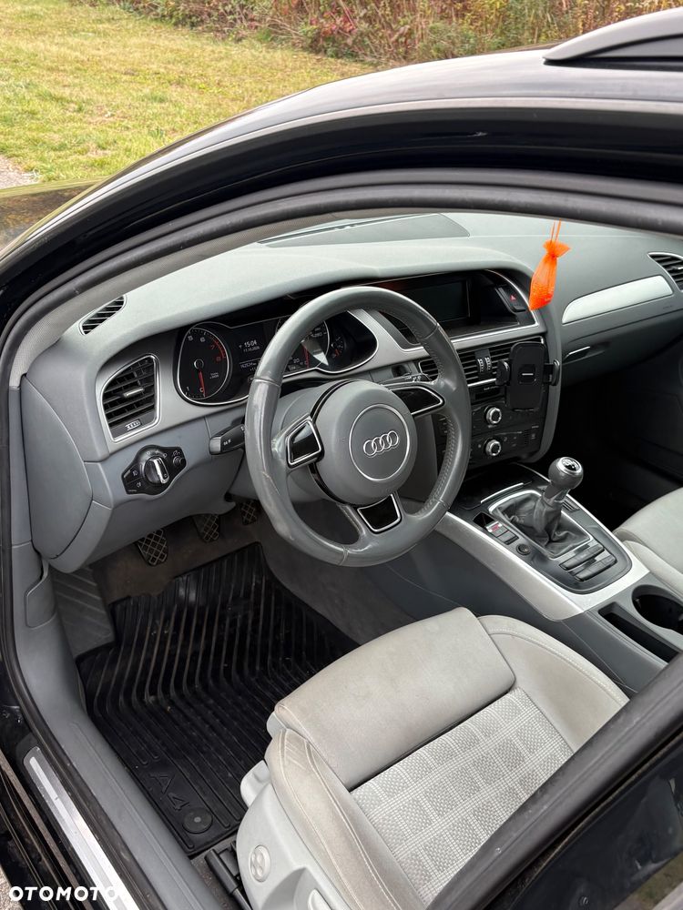 Audi A4 Avant - 8