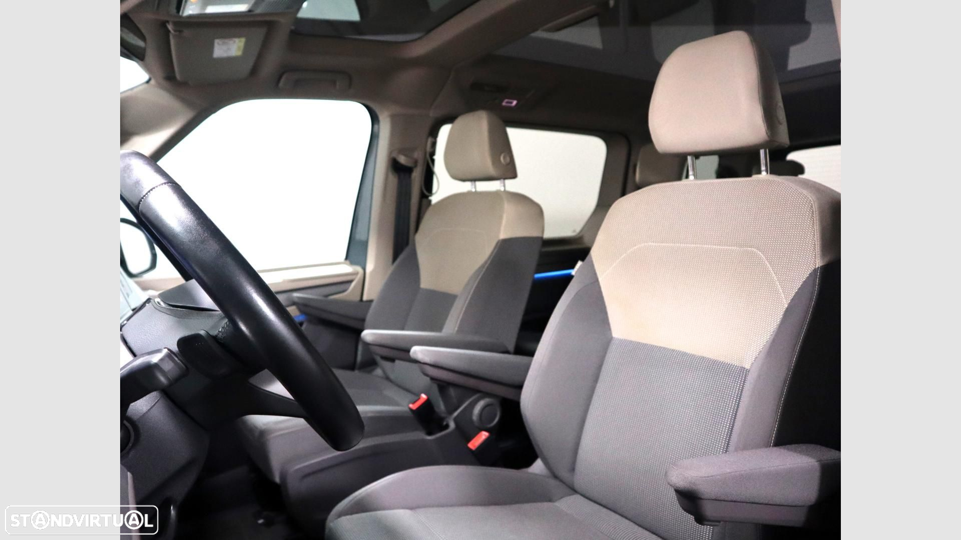 VW Multivan 2.0 TDI Life DSG - 5