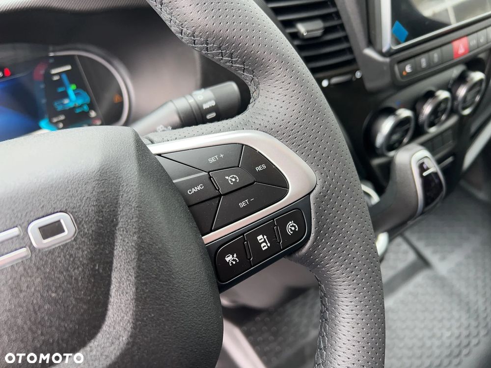 Iveco Daily 35S21HA8/P 3.0 Diesel 210KM Autolaweta Polmar dostępna "od ręki" - 21