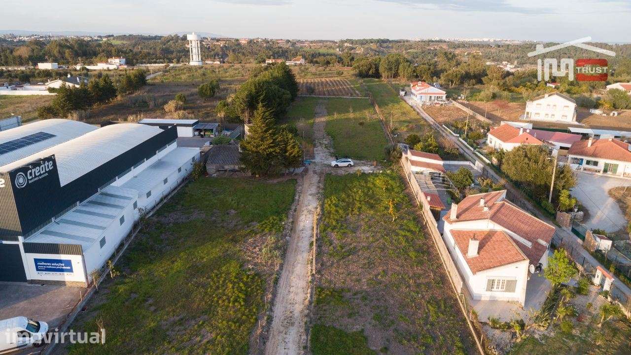 TERRENO MISTO COM AREA DE 8000 M2 ZONA INDUSTRIAL EM VALE DE SANTAREM - Grande imagem: 2/28