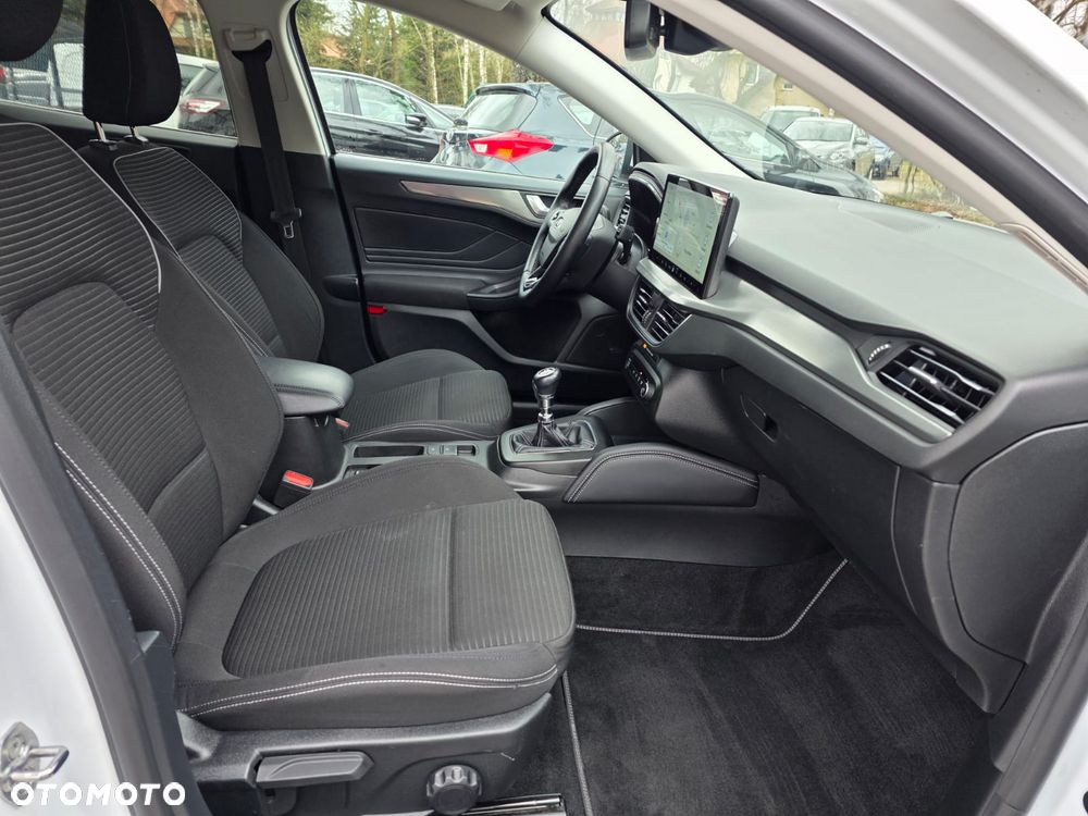 Ford Focus 1.5 EcoBlue STart-Stopp-System TITANIUM X - 20