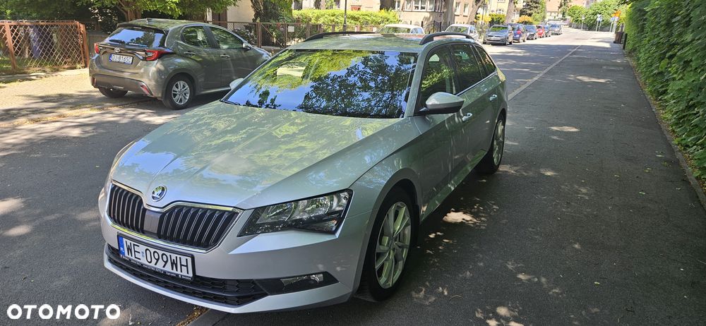 Skoda Superb 2.0 TDI Ambition DSG7 - 11