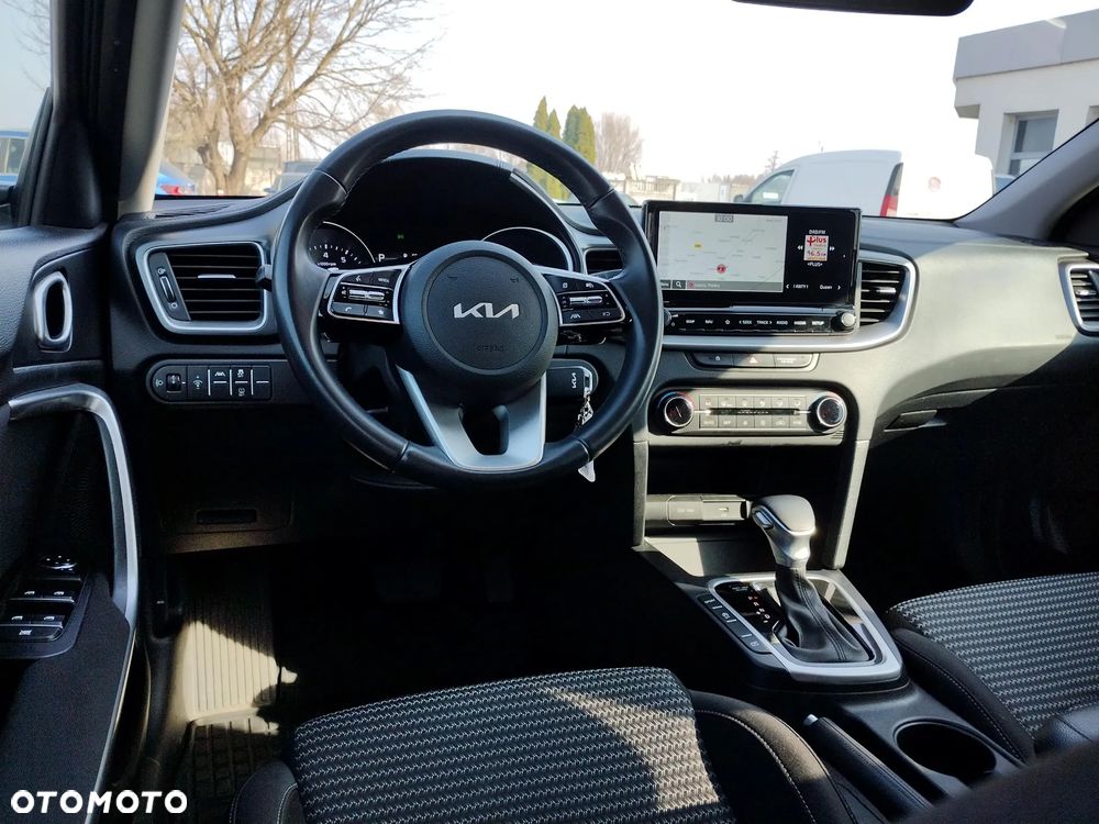 Kia Ceed 1.5 T-GDI M DCT - 30