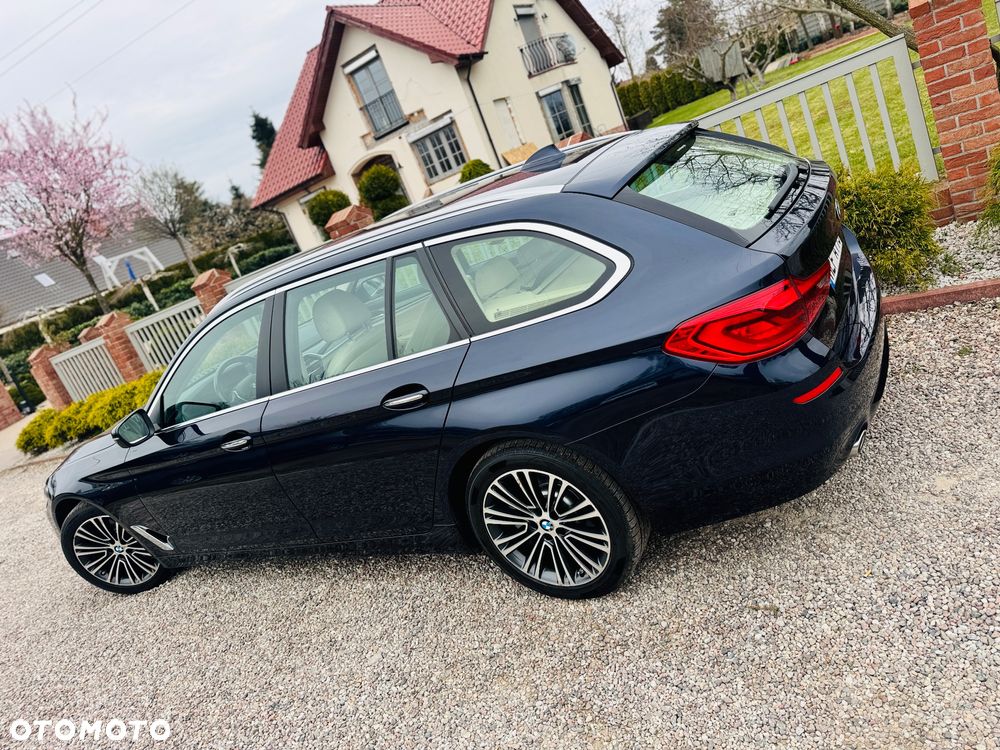 BMW Seria 5 520d Luxury Line sport - 8