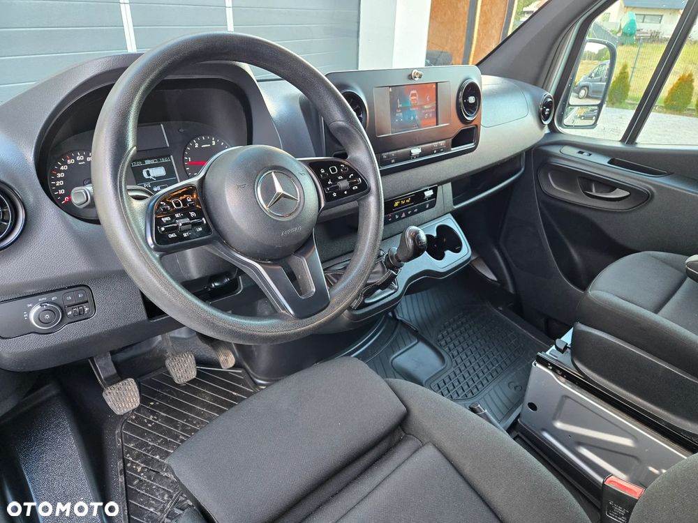 Mercedes-Benz Sprinter 316 - 19