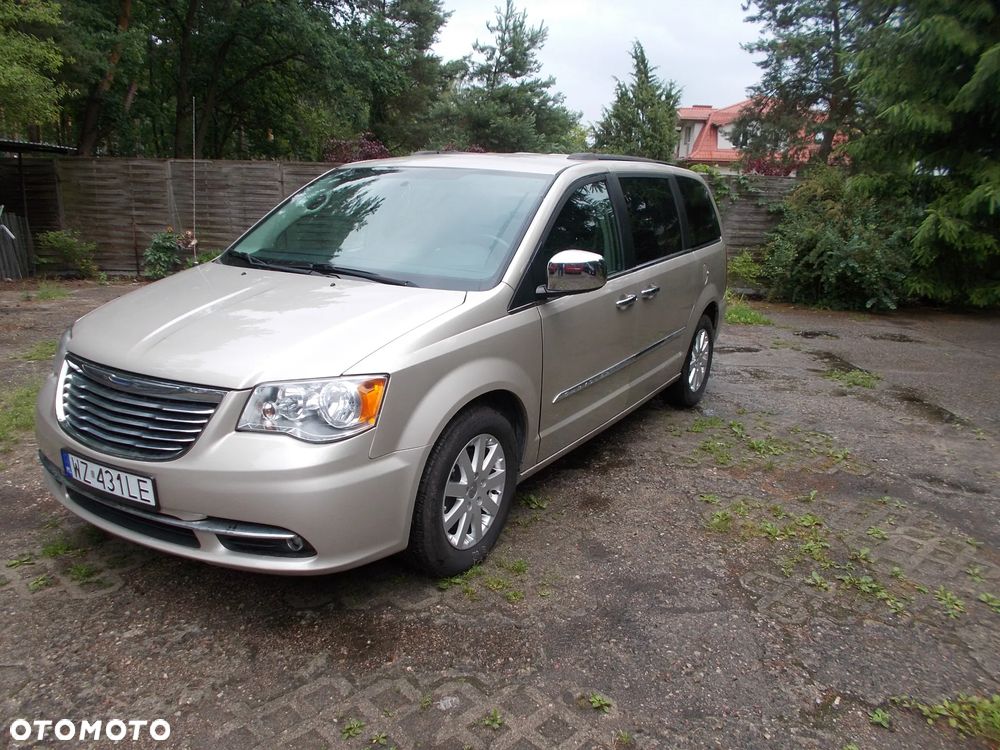 Chrysler Town & Country 3.6 Touring - 2