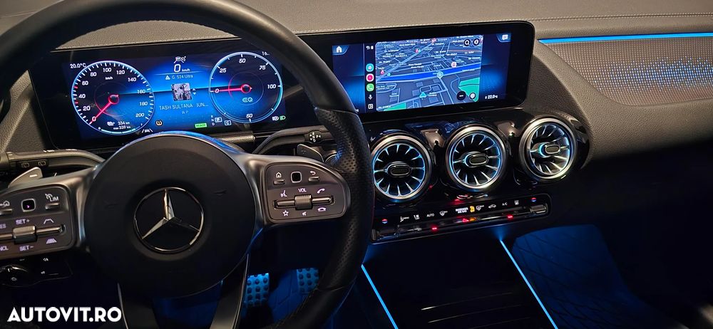 Mercedes-Benz EQA 300 4MATIC - 8
