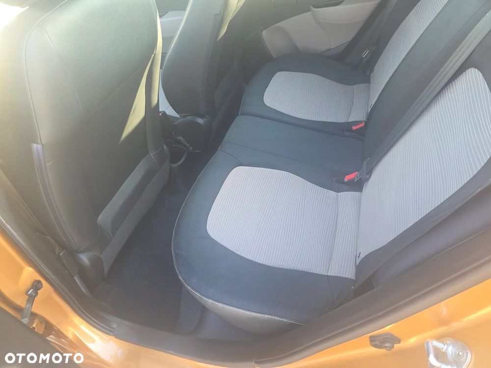 Hyundai i10 1.0 Comfort - 8